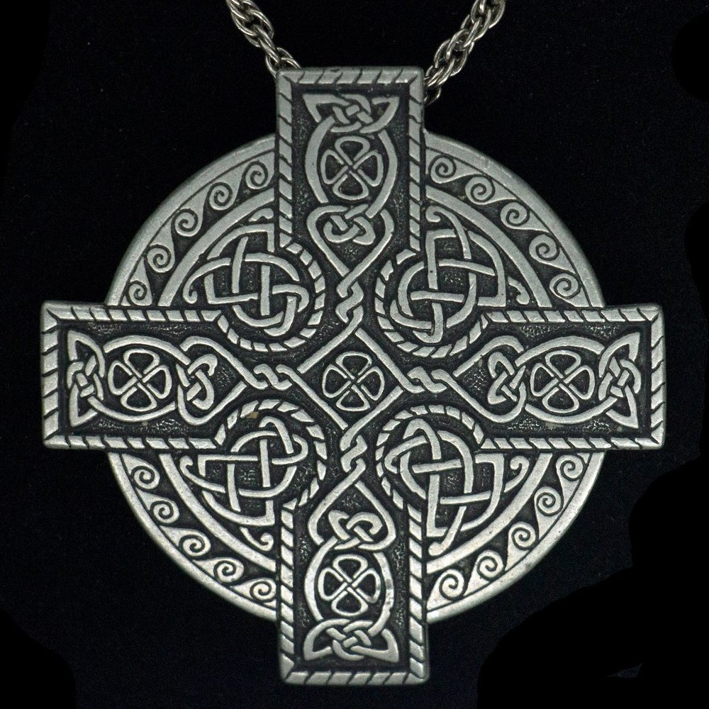 PEPI 2" PEWTER CELTIC KNOT CROSS NECKLACE - JNWE1